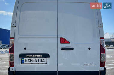 Грузовой фургон Renault Master 2019 в 