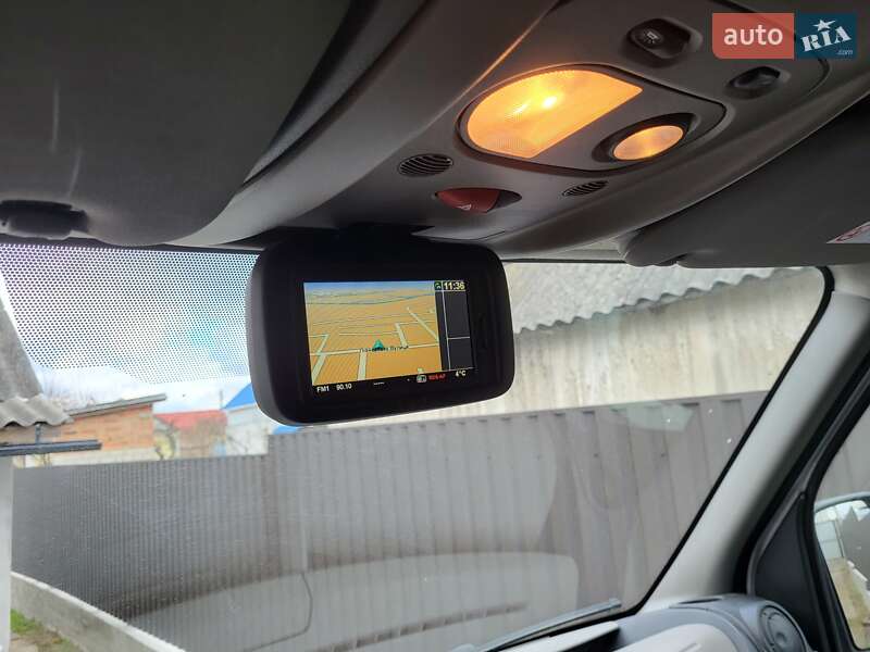 Грузовой фургон Renault Master 2015 в Житомире