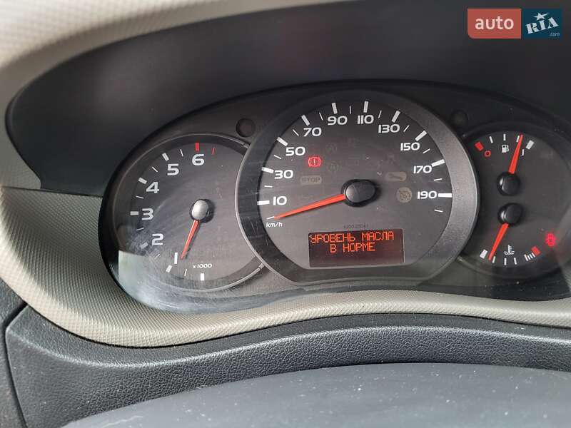 Грузовой фургон Renault Master 2015 в Житомире