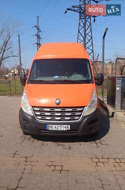 Грузовой фургон Renault Master 2013 в 