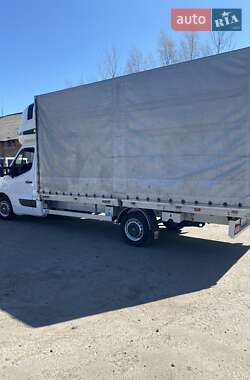 Грузовой фургон Renault Master 2019 в 