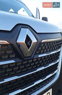 Мінівен Renault Master 2020 в Бобровиці