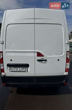 Грузовой фургон Renault Master 2021 в 