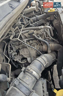 Грузовой фургон Renault Master 2013 в 
