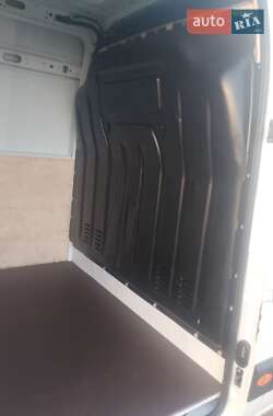 Вантажний фургон Renault Master 2018 в 