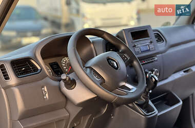 Вантажний фургон Renault Master 2021 в 