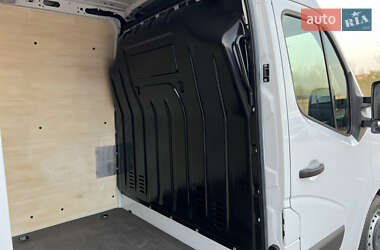 Вантажний фургон Renault Master 2021 в 