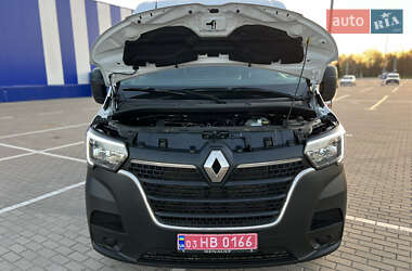 Вантажний фургон Renault Master 2021 в 
