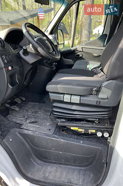 Автовоз Renault Master 2012 в 