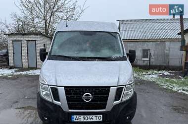 Вантажний фургон Renault Master 2013 в Дніпрі
