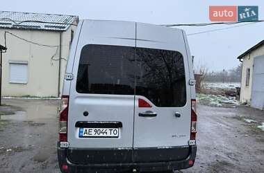 Грузовой фургон Renault Master 2013 в 
