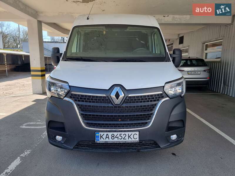Вантажний фургон Renault Master 2022 в Чернігові