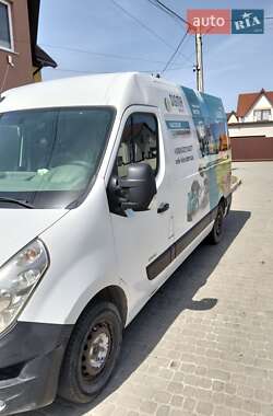 Грузовой фургон Renault Master 2012 в 