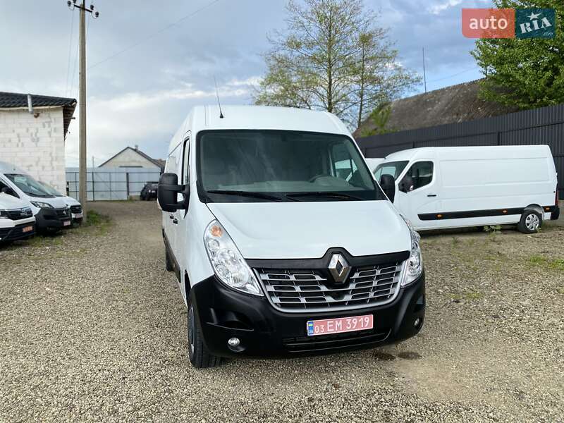 Вантажний фургон Renault Master 2018 в Хусті