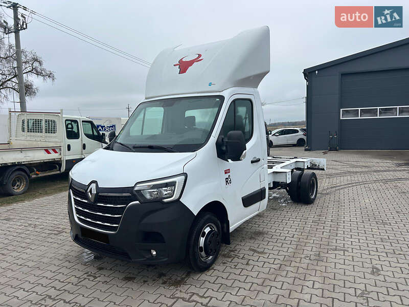 Renault Master 2020