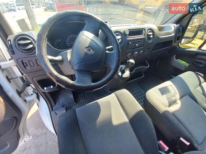 Грузовой фургон Renault Master 2010 в Киеве