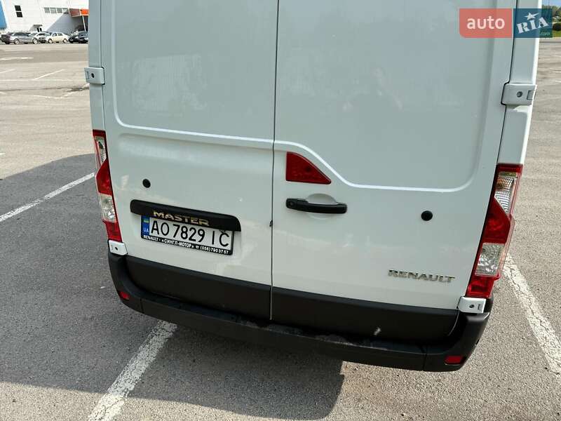Вантажний фургон Renault Master 2023 в Ужгороді фото 31 Вантажний фургон Renault Master 2023 в Ужгороді