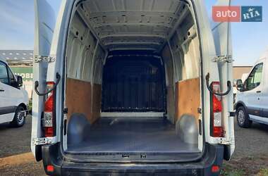 Вантажний фургон Renault Master 2016 в Івано-Франківську
