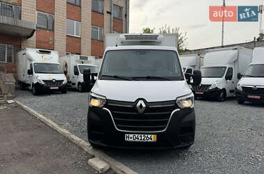 Другие грузовики Renault Master 2022 в 