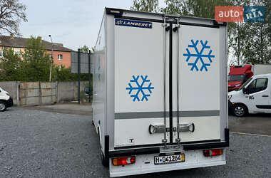 Другие грузовики Renault Master 2022 в 