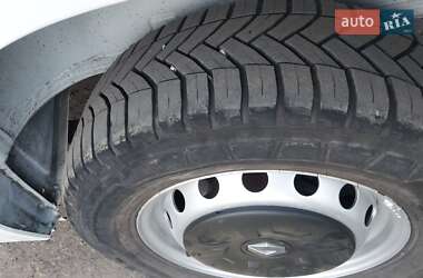 Грузовой фургон Renault Master 2021 в 
