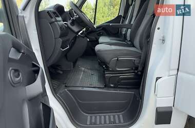 Тентованый Renault Master 2023 в 