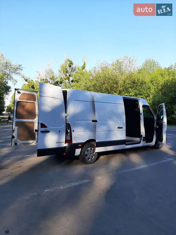 Грузовой фургон Renault Master 2018 в Полтаве