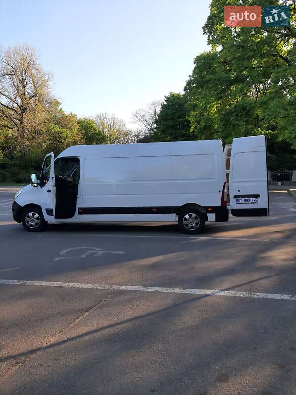 Грузовой фургон Renault Master 2018 в Полтаве