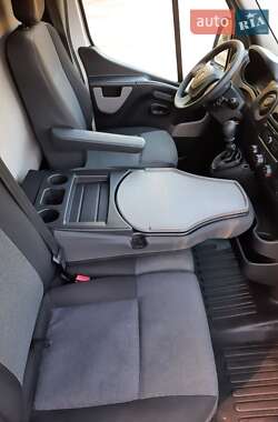 Грузовой фургон Renault Master 2018 в 