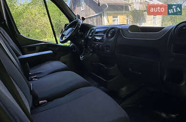 Грузовой фургон Renault Master 2010 в 