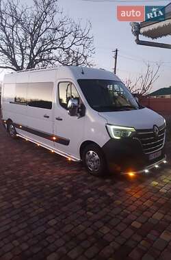 Грузопассажирский фургон Renault Master 2020 в Снятине