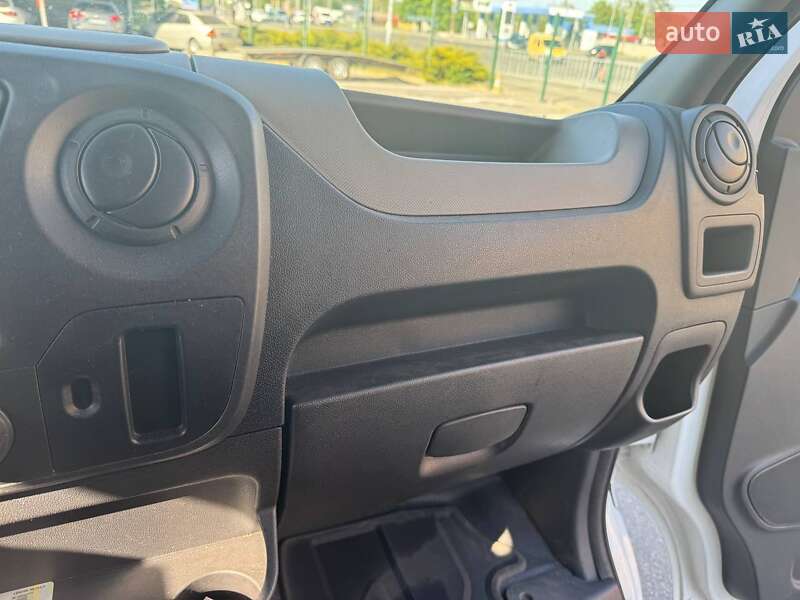 Тентованый Renault Master 2017 в Днепре фото 20 Тентованый Renault Master 2017 в Днепре