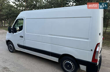 Грузовой фургон Renault Master 2010 в 