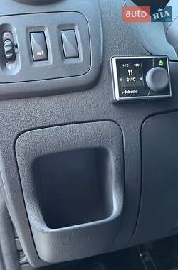 Вантажопасажирський фургон Renault Master 2018 в 