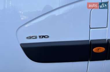 Вантажопасажирський фургон Renault Master 2018 в 
