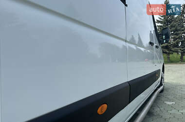 Грузовой фургон Renault Master 2021 в 