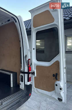 Вантажний фургон Renault Master 2016 в 
