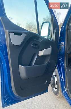 Автовоз Renault Master 2012 в 
