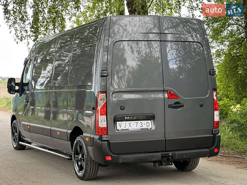 Вантажний фургон Renault Master 2021 в Дубні