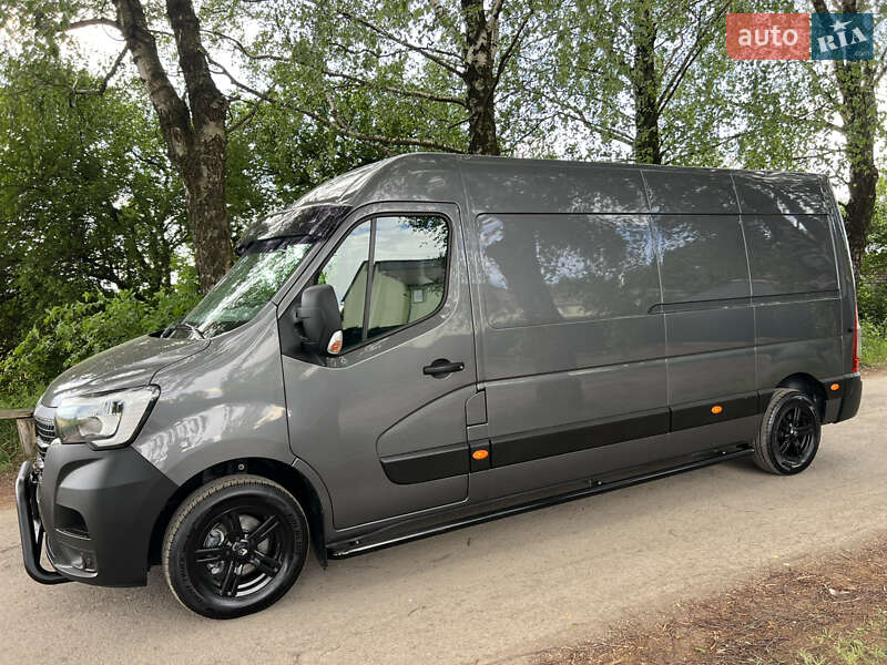 Вантажний фургон Renault Master 2021 в Дубні