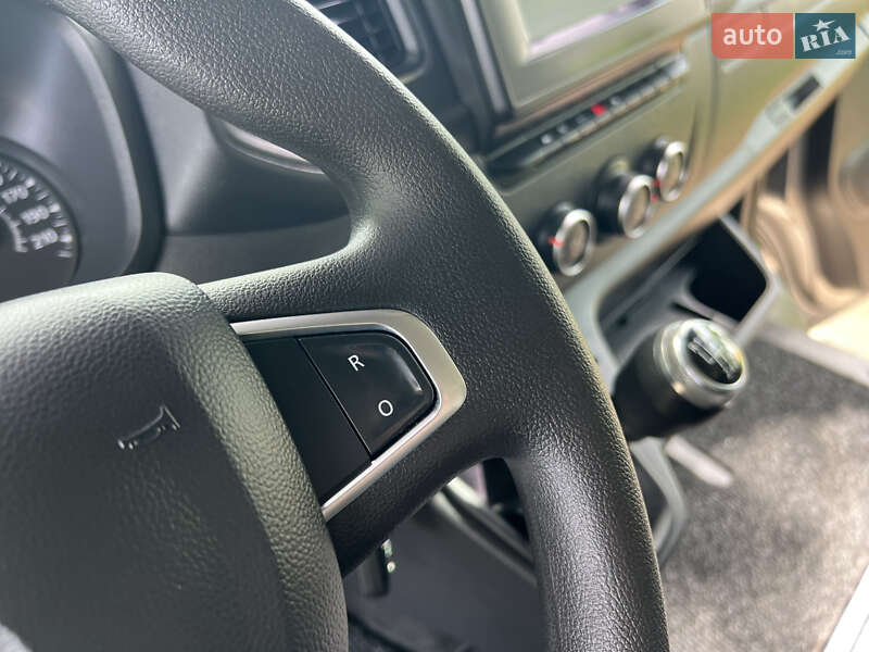 Вантажний фургон Renault Master 2021 в Дубні