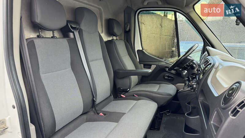 Грузовой фургон Renault Master 2014 в Хмельницком
