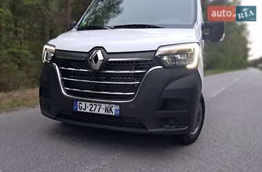 Грузовой фургон Renault Master 2022 в 