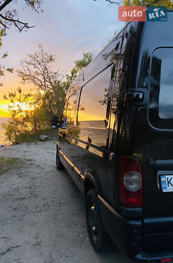 Грузовой фургон Renault Master 2007 в 