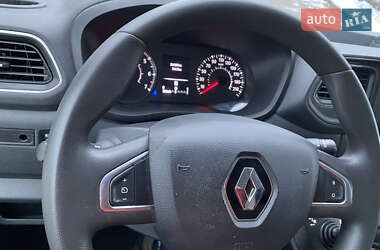 Грузовой фургон Renault Master 2021 в 
