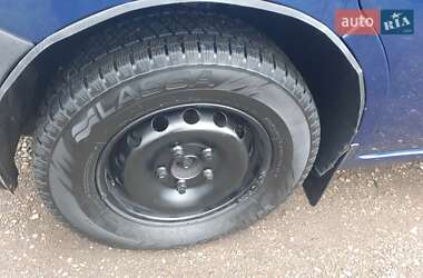 Грузовой фургон Renault Master 2016 в 