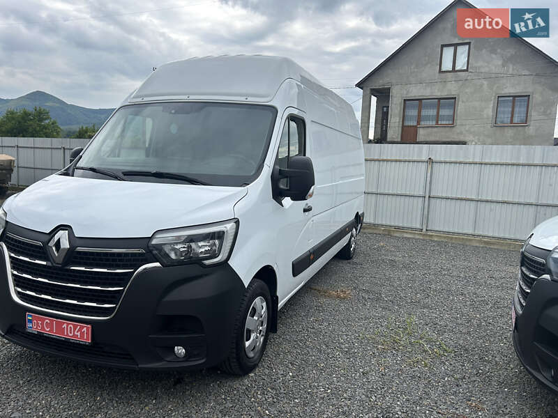 Вантажний фургон Renault Master 2020 в Хусті