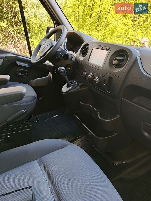 Грузовой фургон Renault Master 2018 в Ковеле