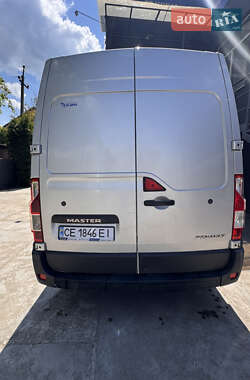 Грузовой фургон Renault Master 2012 в 