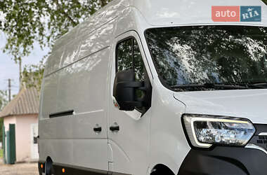 Грузовой фургон Renault Master 2020 в 